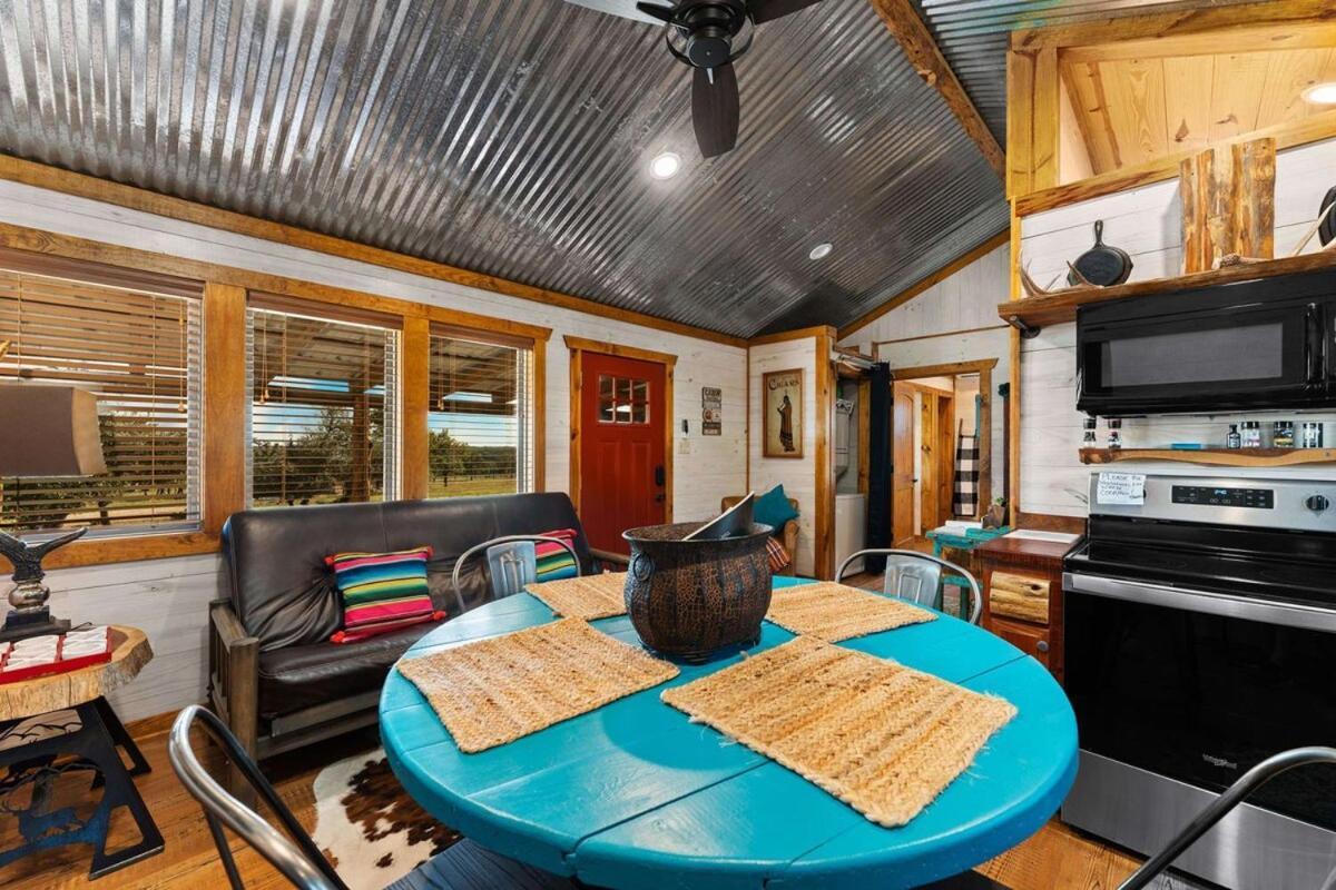 Rockin' R - Rustic Star Cabin Fredericksburg Extérieur photo