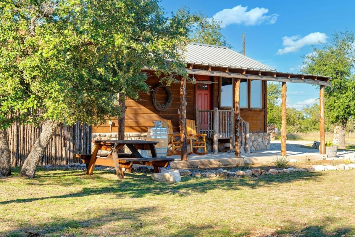 Rockin' R - Rustic Star Cabin Fredericksburg Extérieur photo